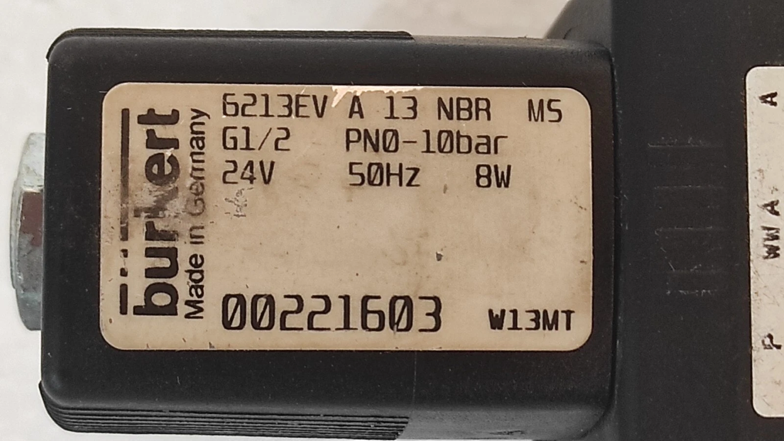 admin/uploads/uploads/burkert 621 ev nbr solenvoid valve w13mt_1.webp